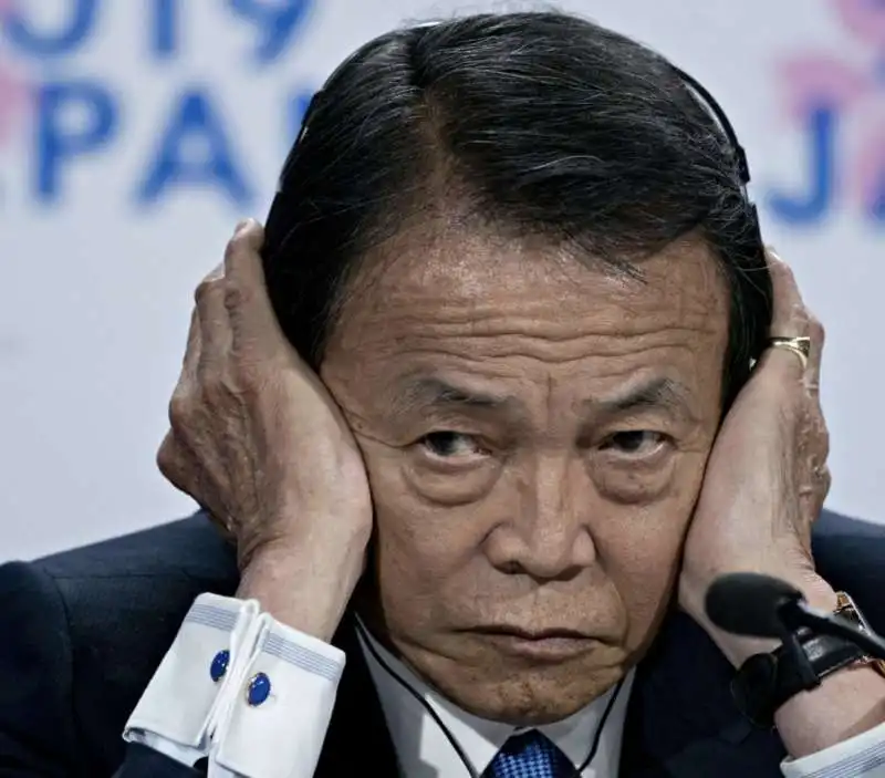 Taro Aso