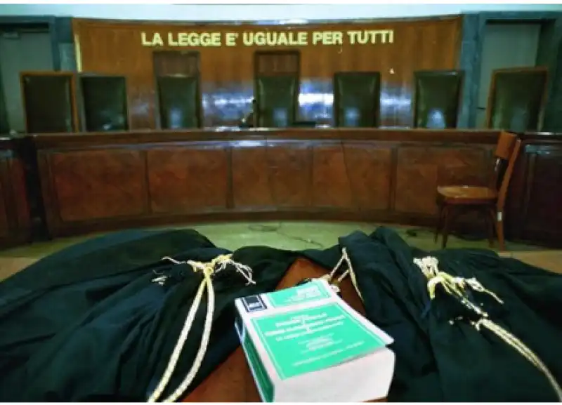 TRIBUNALE