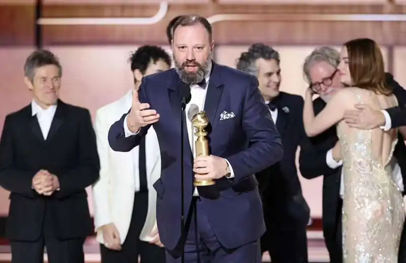 yorgos lanthimos   golden globe 2024 