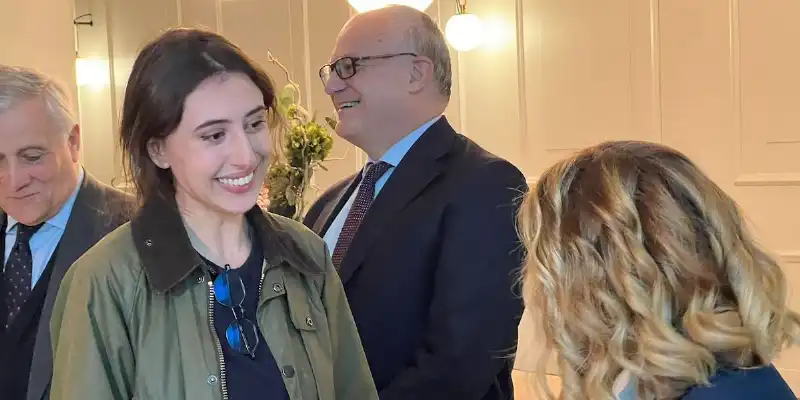 cecilia sala a ciampino con antonio tajani e giorgia meloni e roberto gualtieri