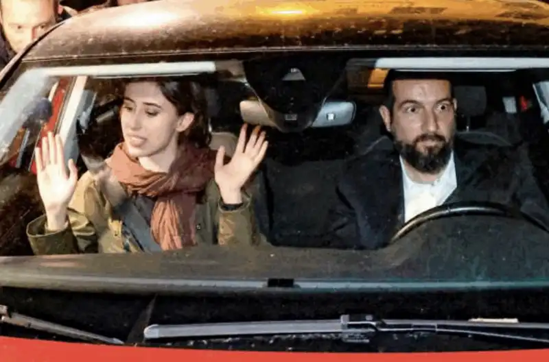 CECILIA SALA E DANIELE RAINERI ARRIVANO A CASA 