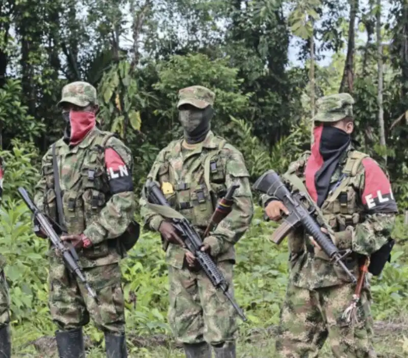 COLOMBIA – SCONTRI TRA Esercito di liberazione nazionale E EX FARC