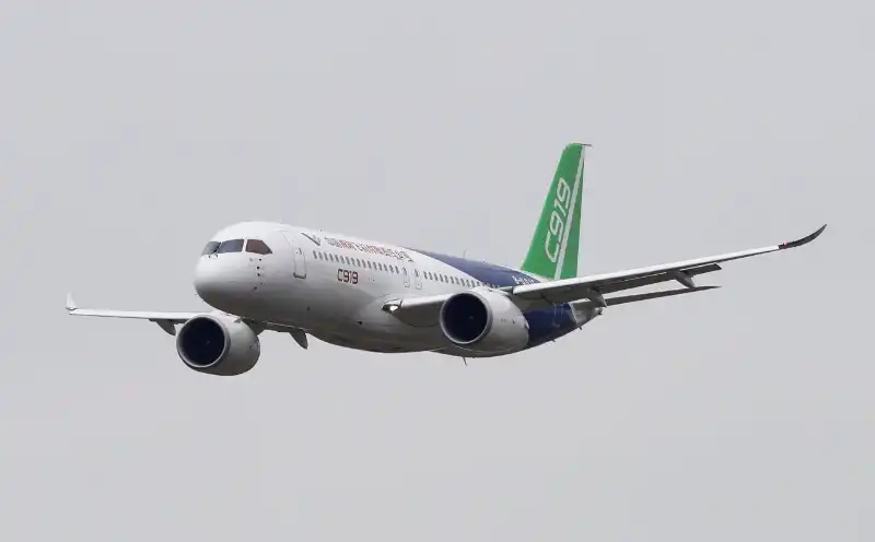 COMAC C919