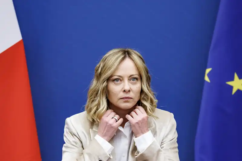 giorgia meloni alla conferenza stampa di fine anno (inizio 2025) - FOTO LAPRESSE