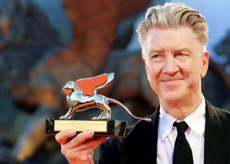 DAVID LYNCH 