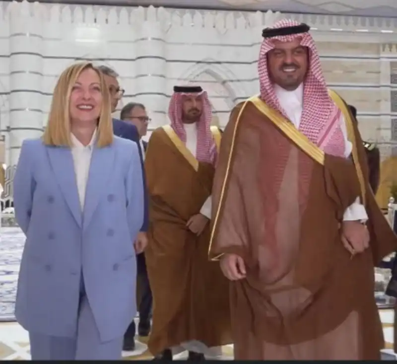 GIORGIA MELONI A GEDDA, IN ARABIA SAUDITA 