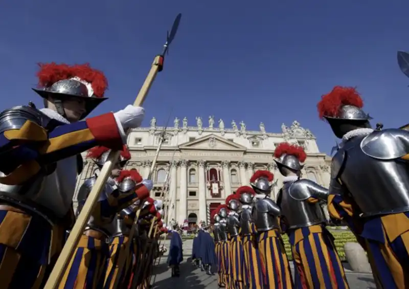 GUARDIE SVIZZERE - SAN PIETRO