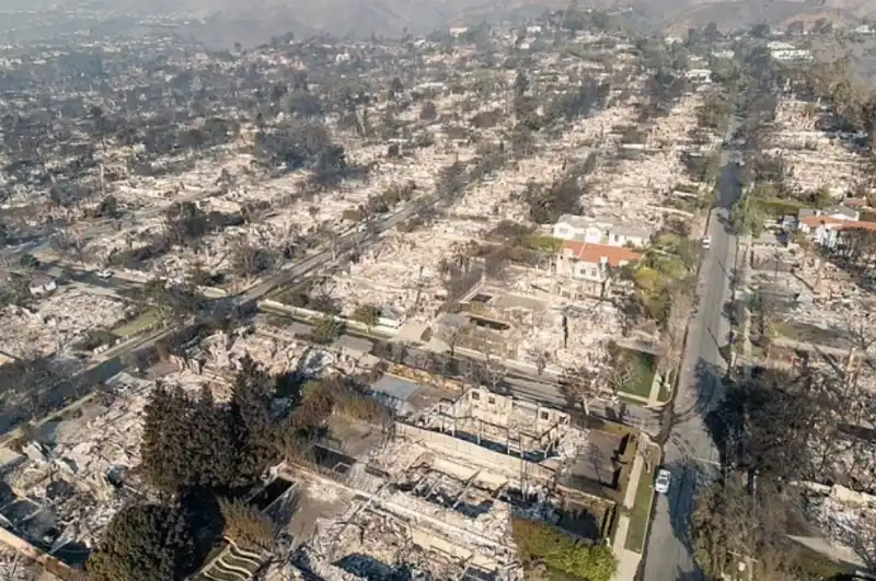 incendio a los angeles 8