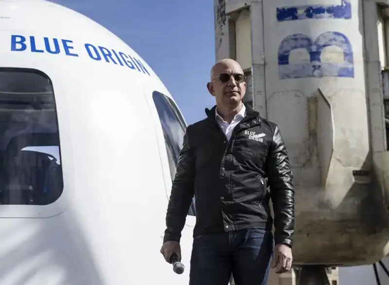 jeff bezos - blue origin 