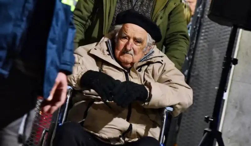 JOSE MUJICA