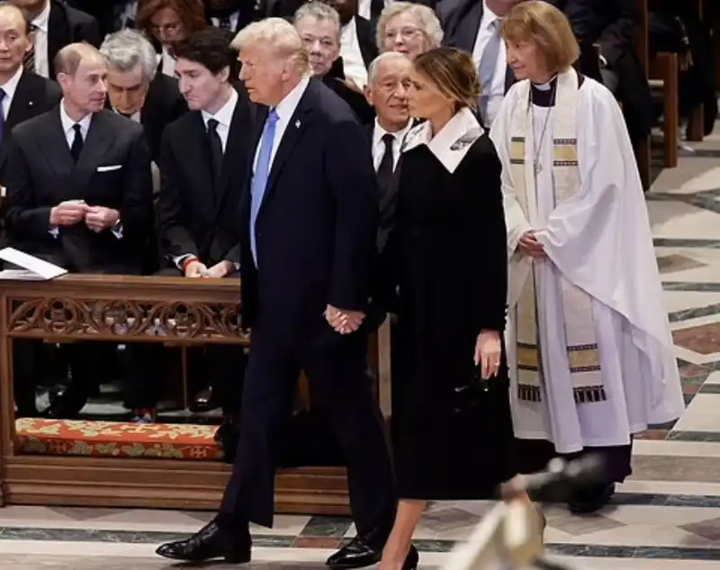 l arrivo di donald e melania trump ai funerali di jimmy carter