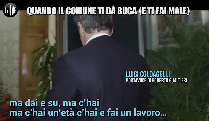 luigi coldagelli   servizio delle iene sulla donna caduta in una buca 