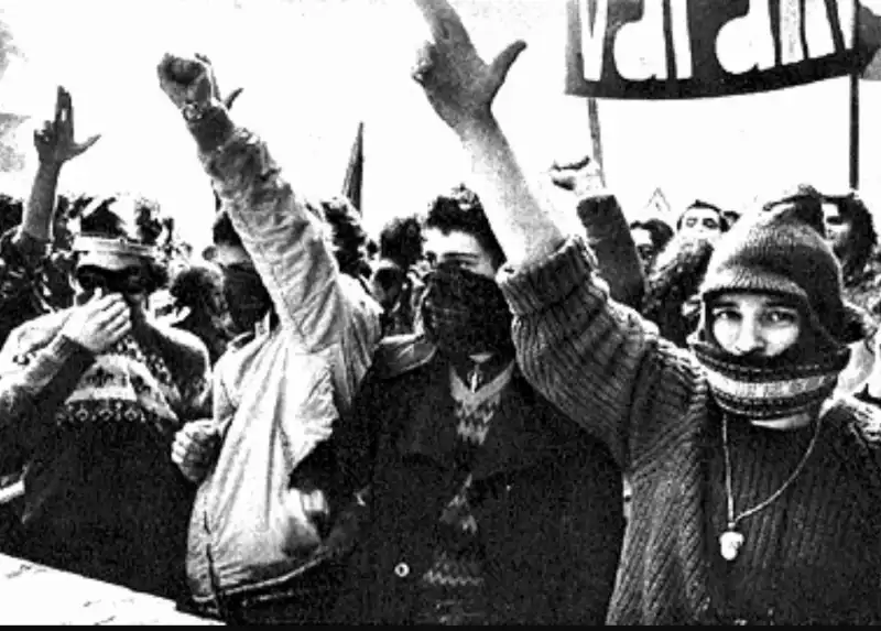 manifestazione di autonomia operaia nel 1977