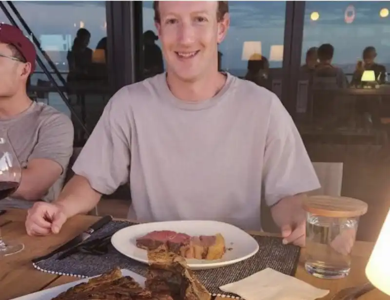 MARK ZUCKERBERG ALLE HAWAII 