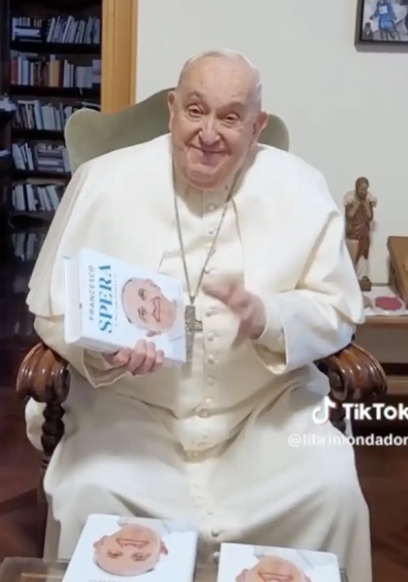 papa francesco su tiktok 1