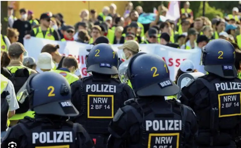 PROTESTE CONTRO AFD