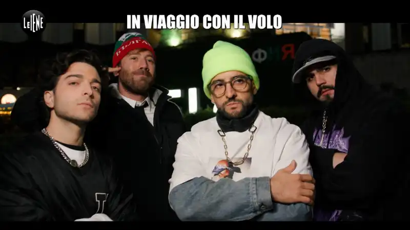 servizio delle iene su il volo  8