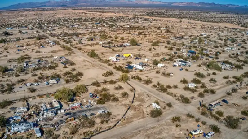 slab city 17