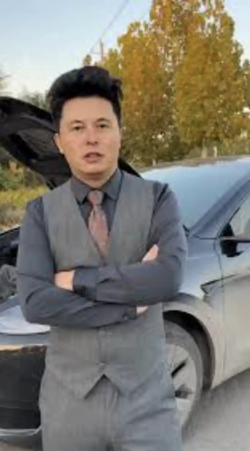 Yilong Ma - sosia di elon musk