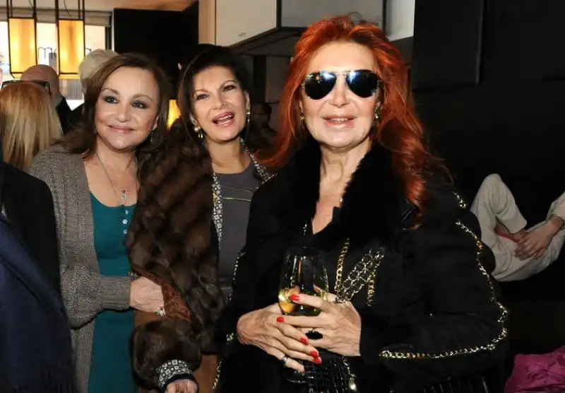 Adriana Russo Maria Teresa Stabile e Silvana Augero 