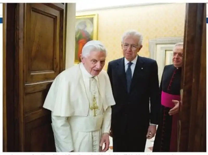 Benedetto XVI con il presidente del Consiglio Mario Montiarticle 