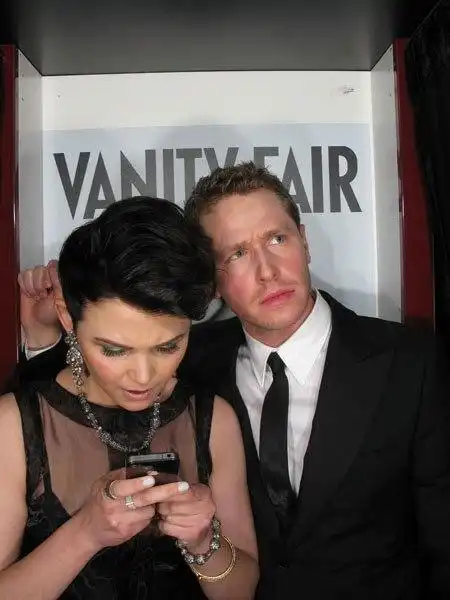 Ginnifer Goodwin and Josh Dallas 