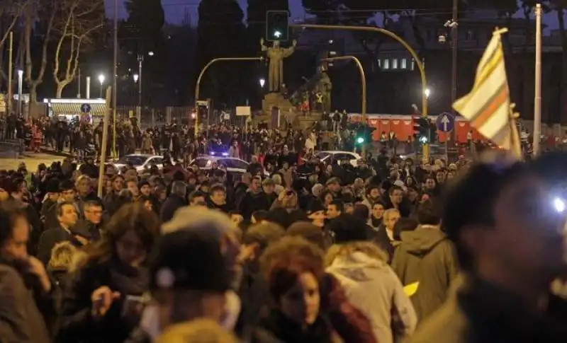 GRILLO A SAN GIOVANNI