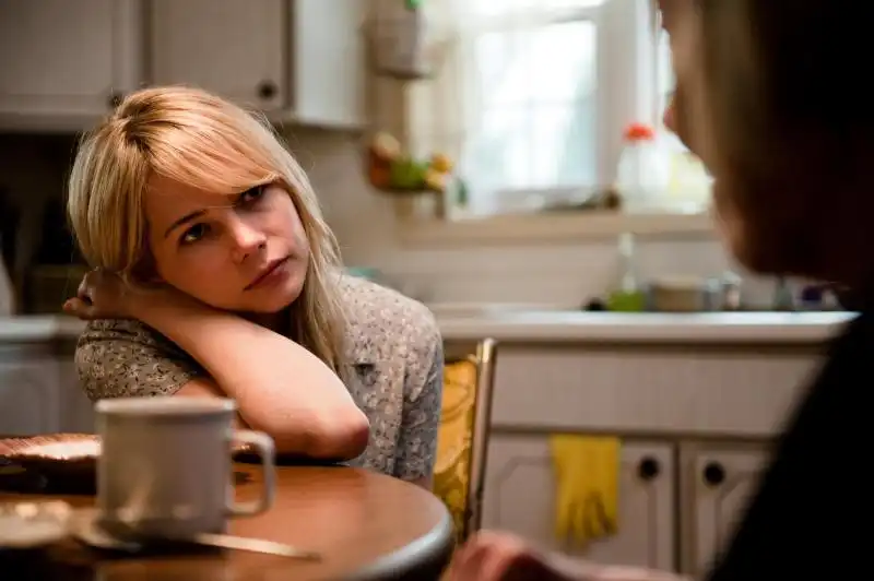 MICHELLE WILLIAMS IN BLUE VALENTINE 