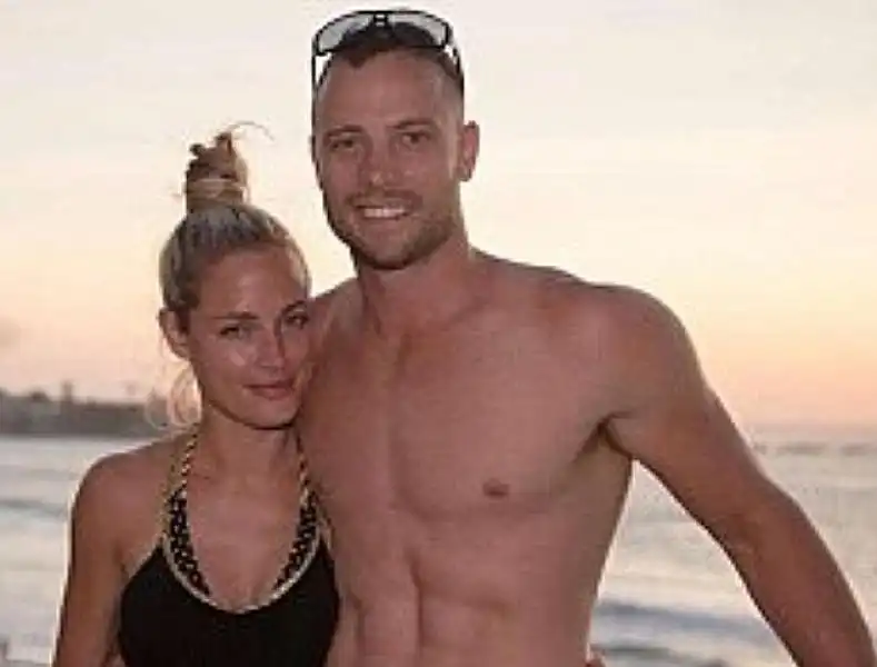 Oscar Pistorius article F DC x 