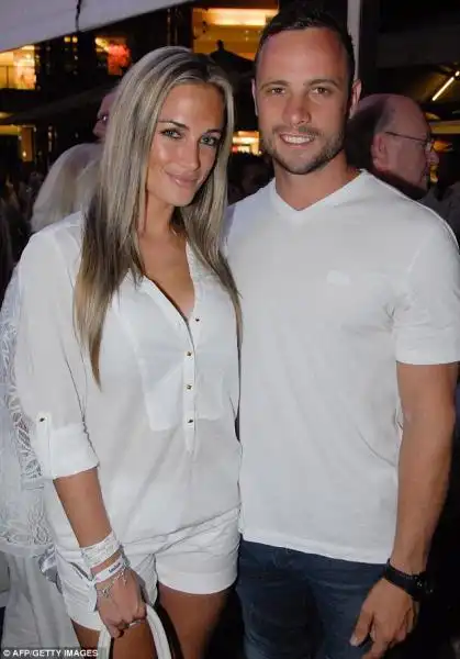 PISTORIUS E REEVA