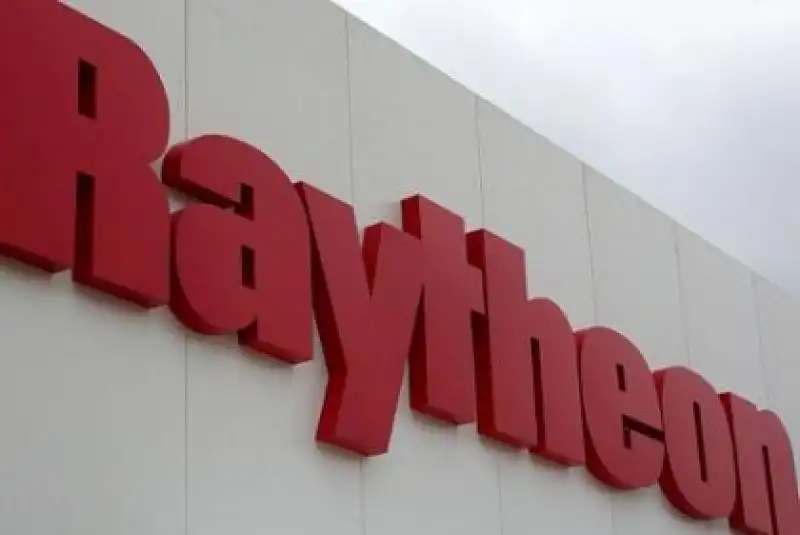 RAYTHEON 