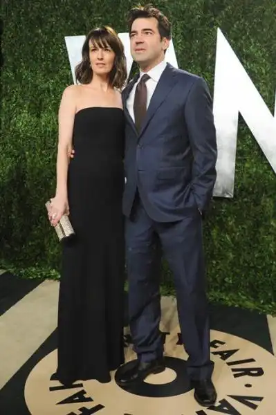 ROSEMARIE DEWITT AND RON LIVINGSTON 