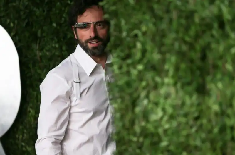 SERGEY BRIN CAPO DI GOOGLE COI GOOGLE GLASS 