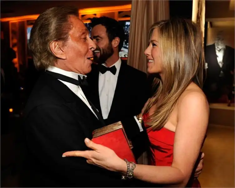 VALENTINO GARAVANI CON JENNIFER ANISTON 