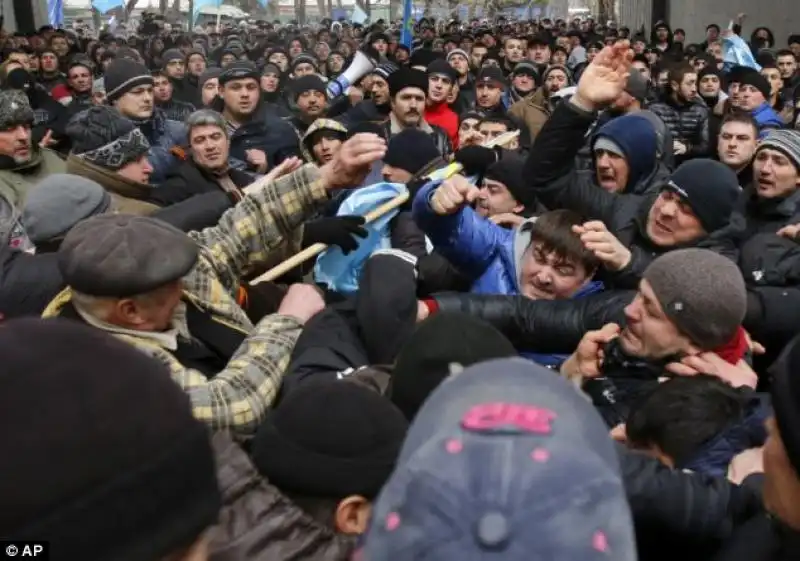 PROTESTE IN CRIMEA 