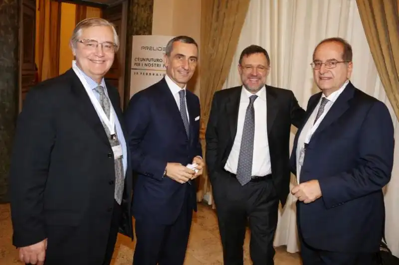 Alberto Rossetti Presidente di Prelios SGR Sergio Iasi AD di Prelios Paolo Scordino Ad di Prelios SGR e l Ing Massimo Caputi Vicepresidente d 