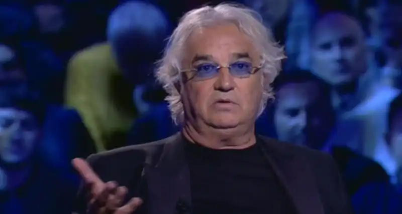 BRIATORE A SERVIZIO PUBBLICO 