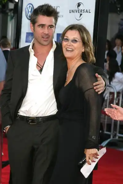 Colin Farrell con la madre 