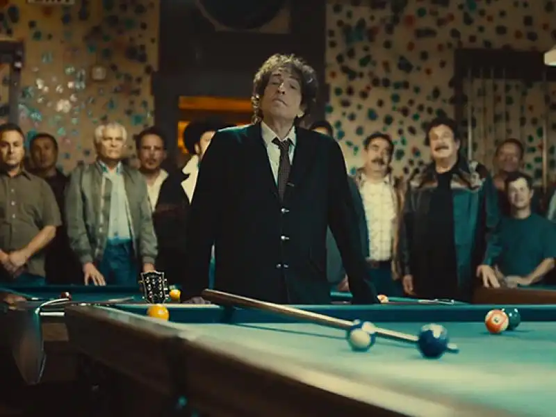 BOB DYLAN NELLO SPOT CHRYSLER DEL SUPER BOWL 