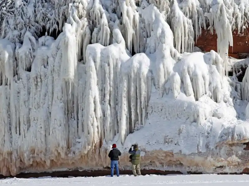 Le grotte ghiacciate in Wiscounsin 