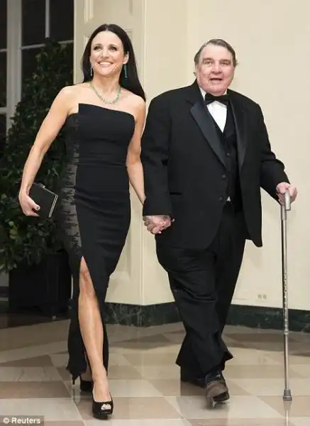 Julia Louis Dreyfus con il padre 