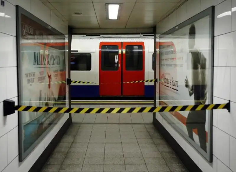 LONDRA SCIOPERO METRO 