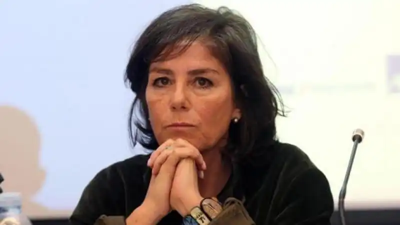 LUCREZIA REICHLIN f af e b ccdd a e kp H U uiG x LaStampa it 