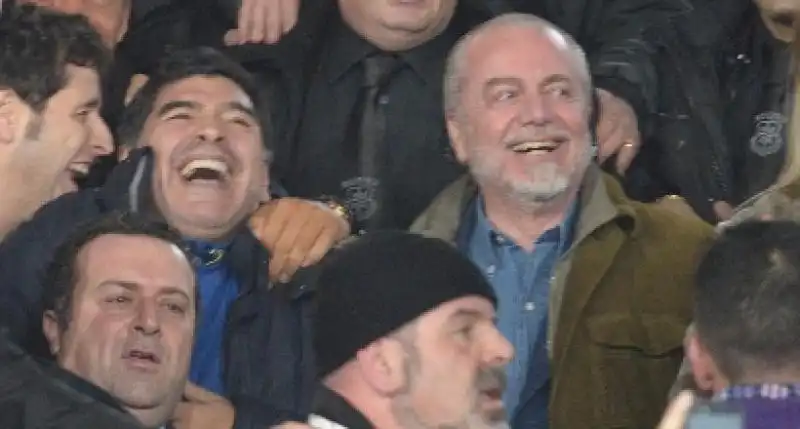 MARADONA DE LAURENTIIS 