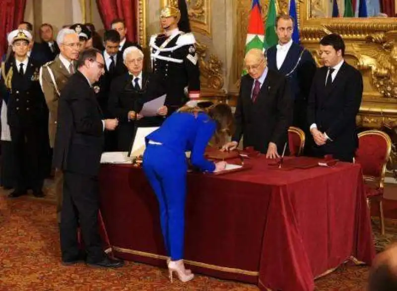 maria elena boschi firma al quirinale