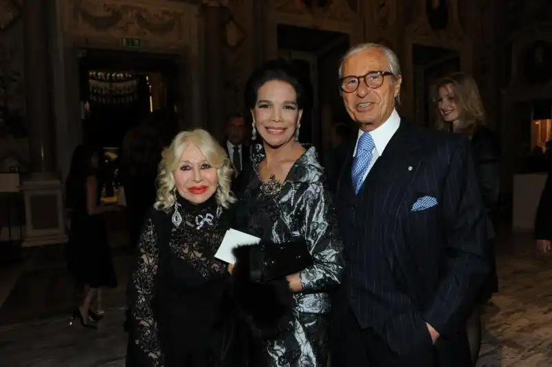 Marisela Federici con Marisa e Mario Stirpe 