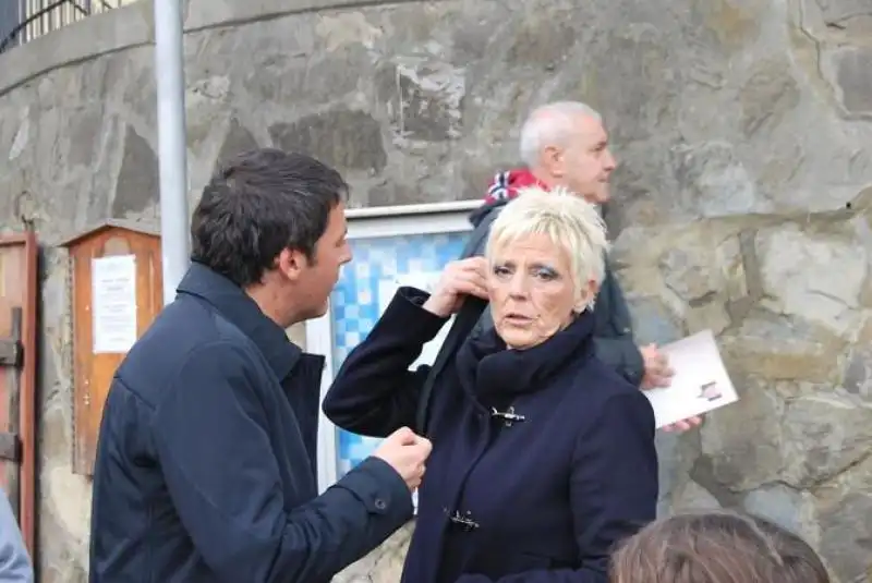 matteo renzi e la madre laura 