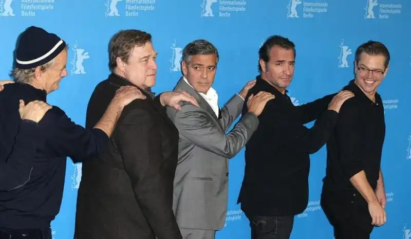 monuments men clooney damon cast berlino x 