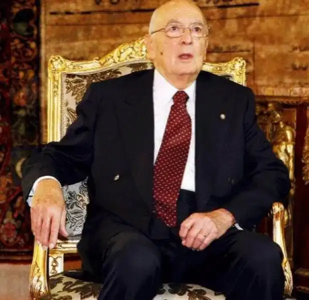 napolitano trono