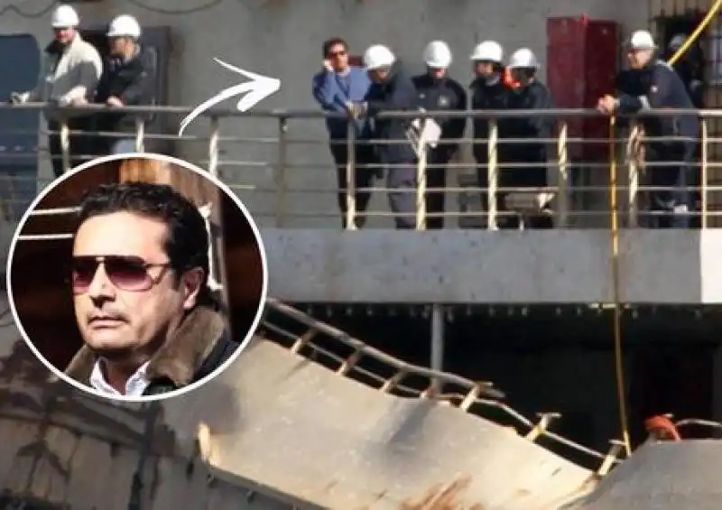 Schettino torna a bordo della Costa Concordia 